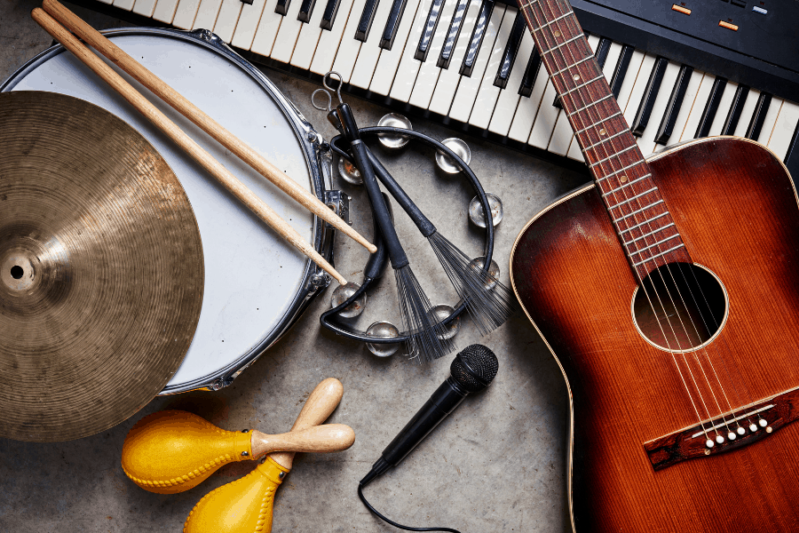  instruments de musique à vendre