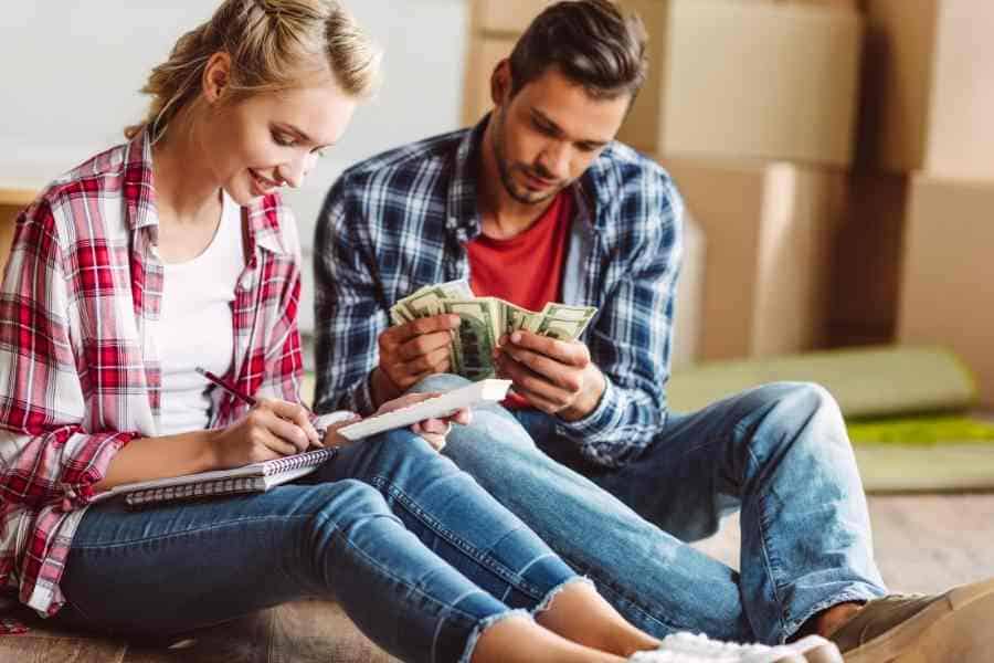 couple counting money