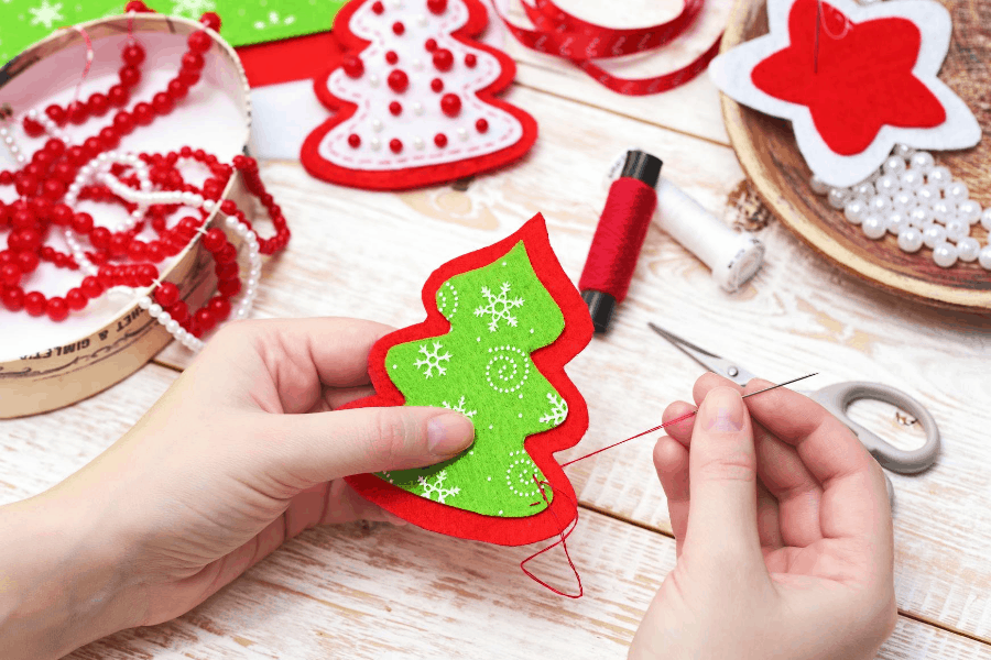 making christmas gifts and crafts