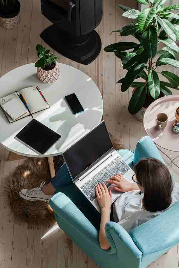 woman working on a laptop